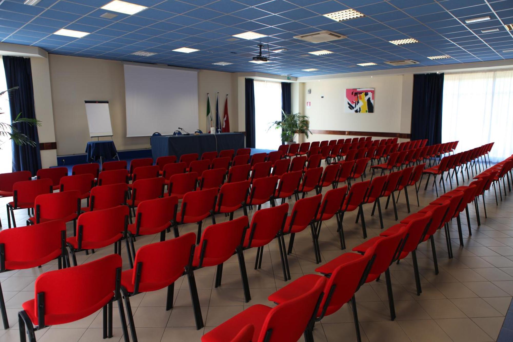 Euro Hotel Cascina Buitenkant foto
