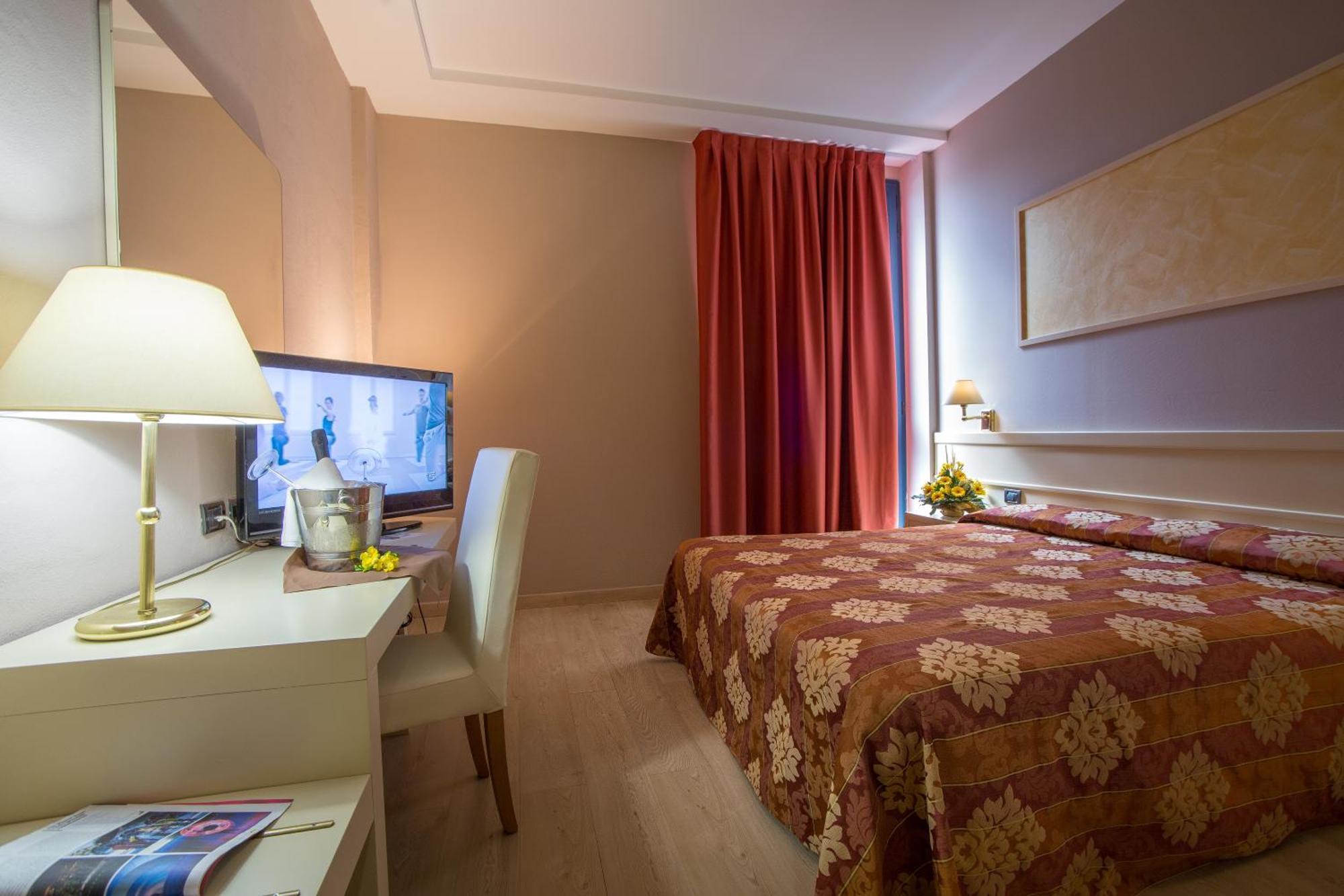 Euro Hotel Cascina Kamer foto