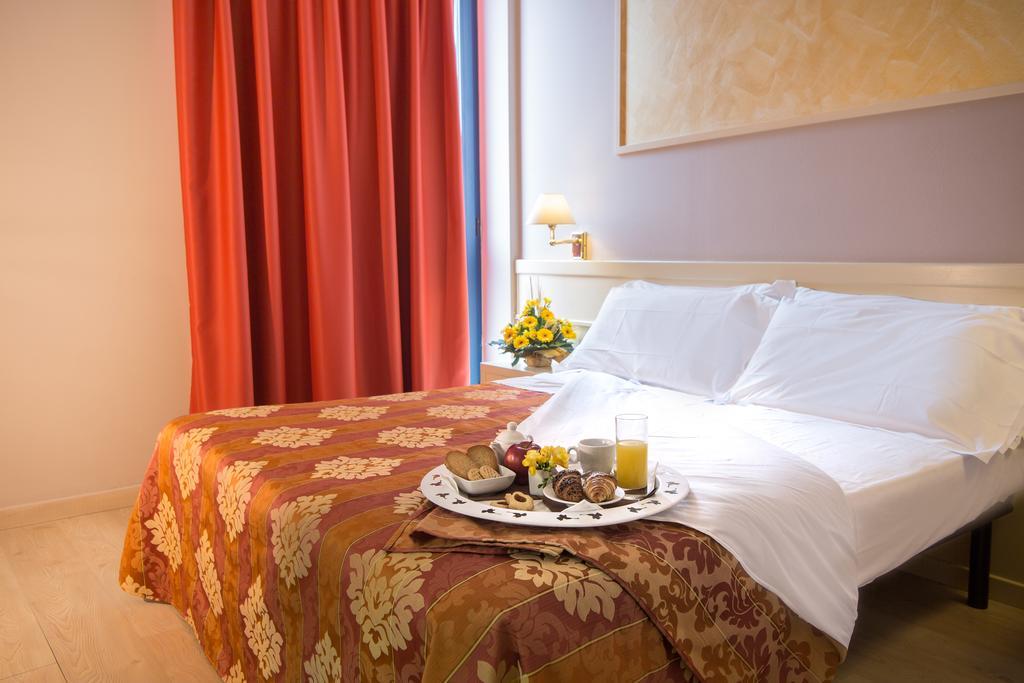 Euro Hotel Cascina Kamer foto