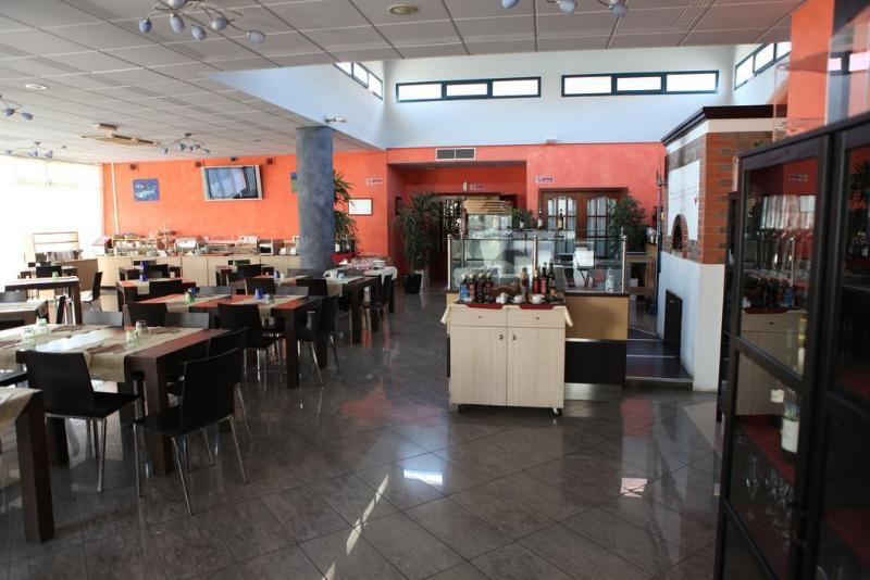 Euro Hotel Cascina Buitenkant foto